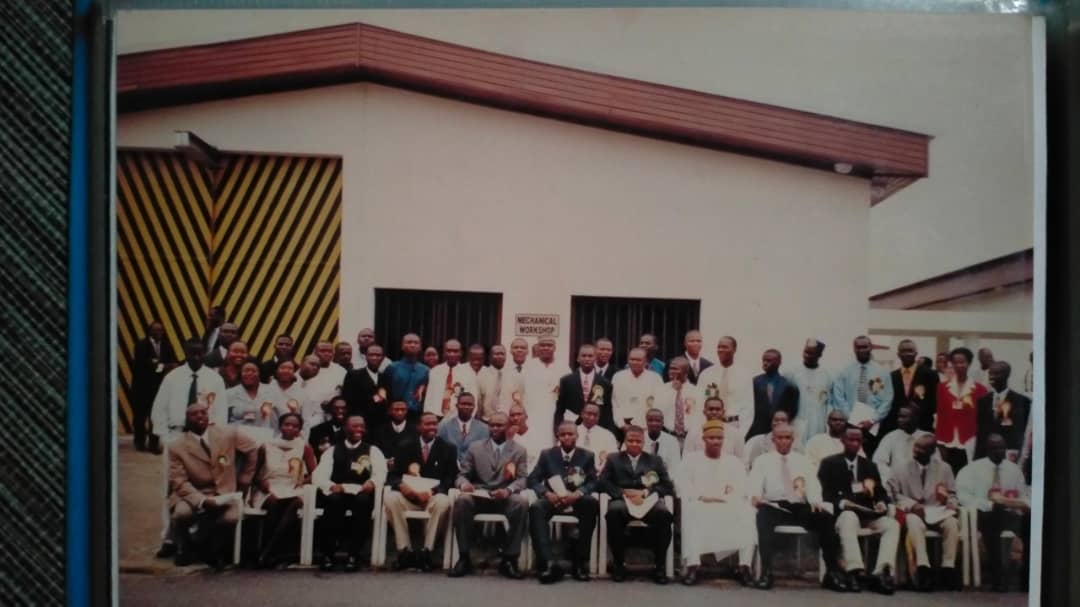 Cross-section of Batch 4 graduands with the faculty.