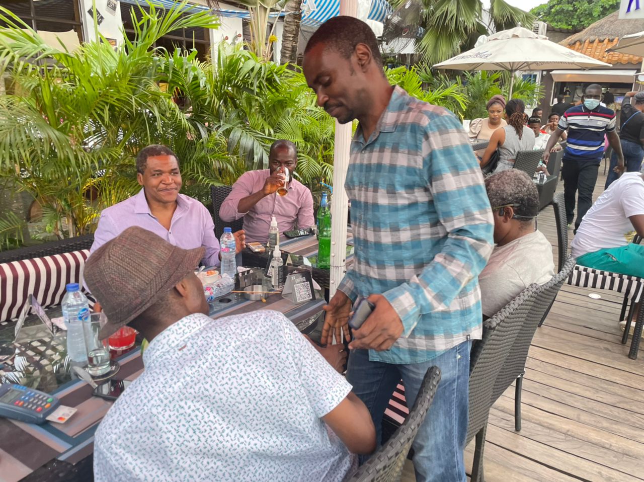 SITP 4 hangout. Please, which city and joint did this hangout take place? Nobody whose face is showing should answer biko.